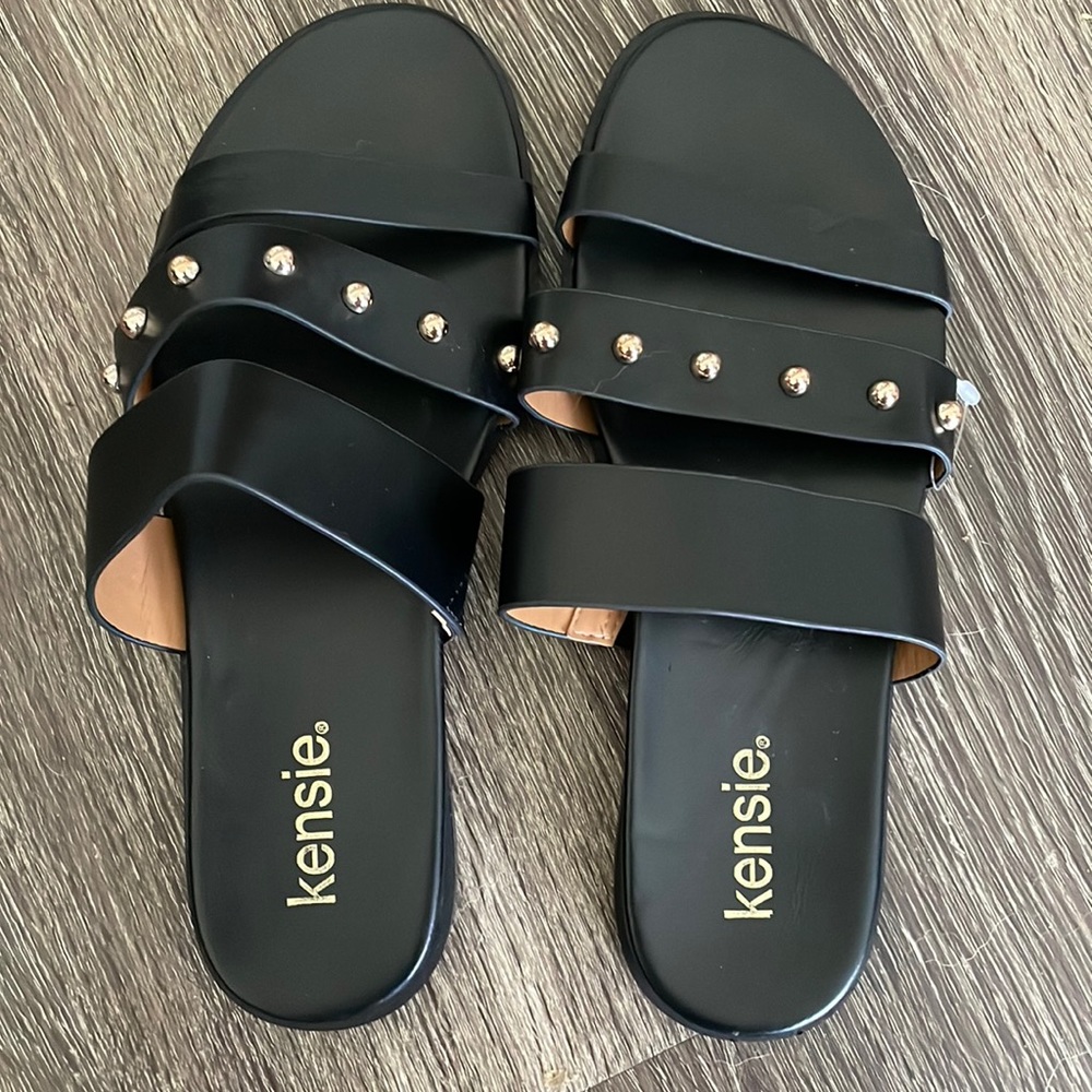 Kensie Black Sandals